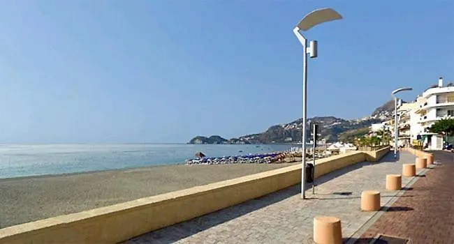 Giuliana Apartment Letojanni Italy